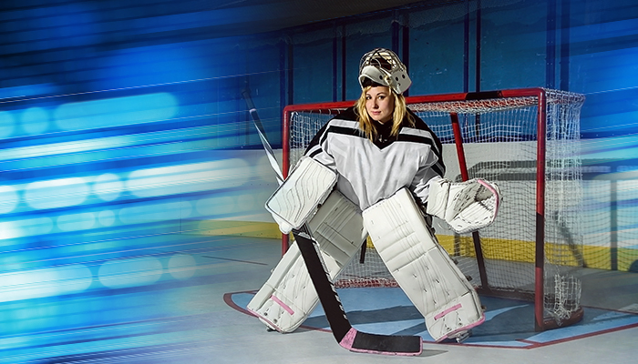 Female ice hockey goalkeeper